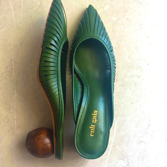 Cult Gaia Green Leather Mules - Picture 2 of 4